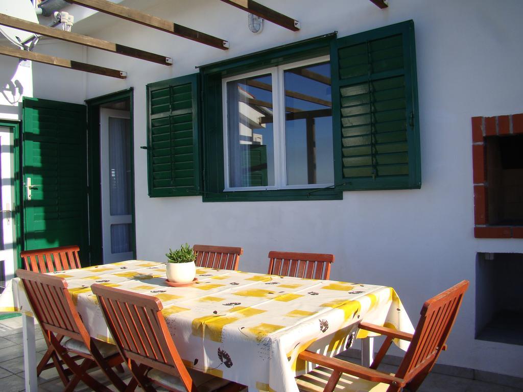 Apartments Sanda Murter Extérieur photo